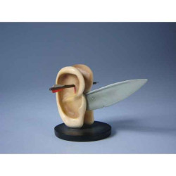 Figurine art mouseion jeroen bosch oren met mes  jb02 3dMouseion